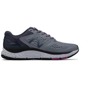New Balance Women's 840 v4 Running Shoes Cyclone Poisonberry